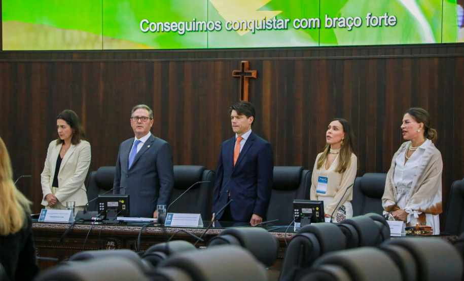 CGE reforça importância da diversidade no ambiente de trabalho, durante fórum internacional