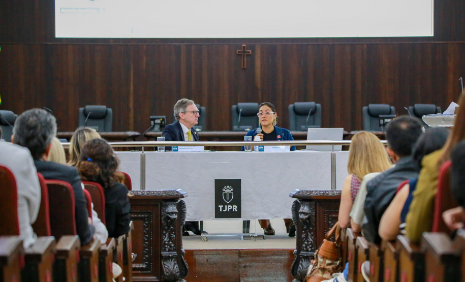 CGE reforça importância da diversidade no ambiente de trabalho, durante fórum internacional