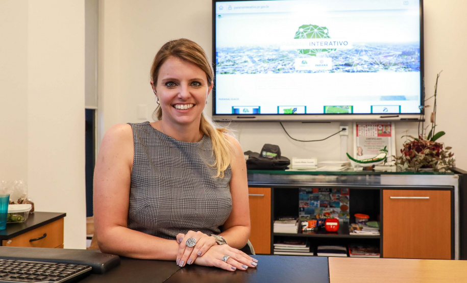 Secretaria das Cidades (Secid) é um órgão do Paraná que tem como superintendente executiva Camila Mileke Scucato