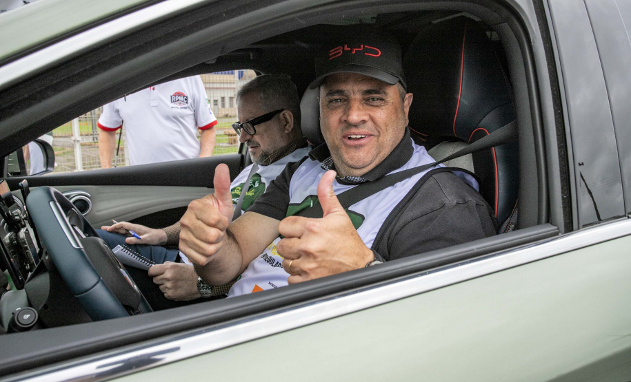 Porto de Paranaguá recebe 1º Rally de Carro Elétrico do Brasil