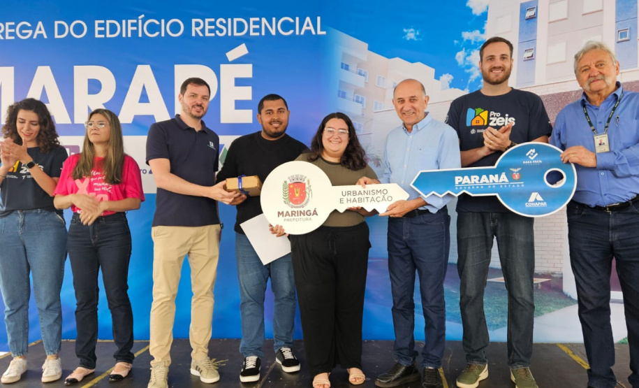 COHAPAR Entrega do Resid Marapé em Maringá