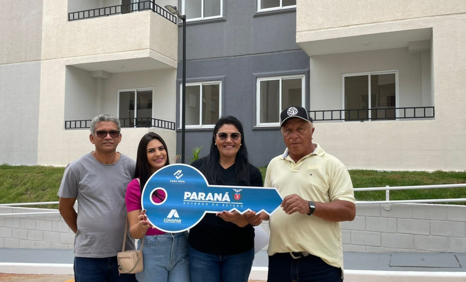 COHAPAR Entrega do Resid Marapé em Maringá
