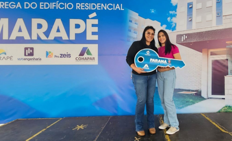 COHAPAR Entrega do Resid Marapé em Maringá