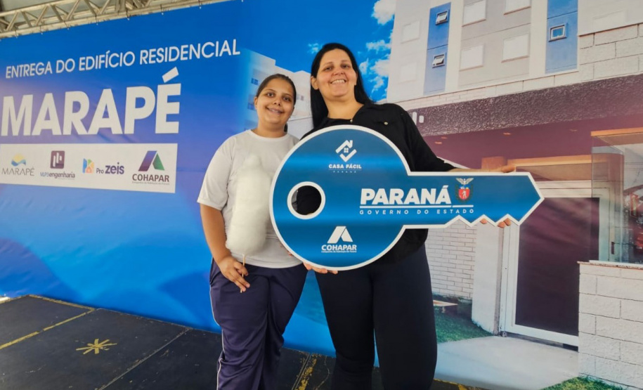 COHAPAR Entrega do Resid Marapé em Maringá