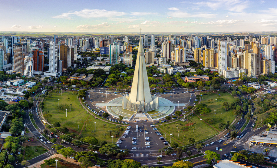 Estado repassa quase R$ 1 bilhão aos municípios paranaenses em setembro