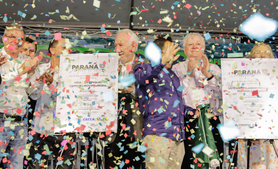 532 famílias de Cafelândia e Nova Aurora recebem as chaves da casa própria