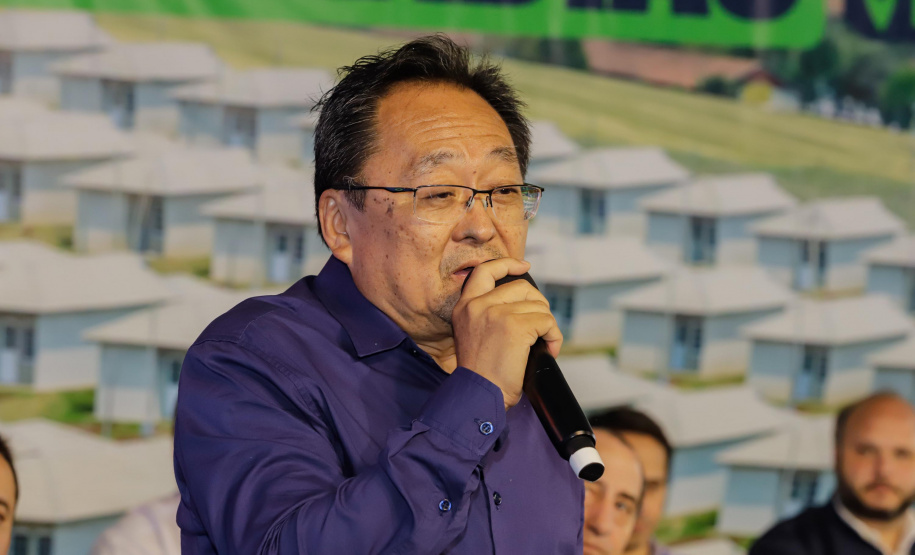 532 famílias de Cafelândia e Nova Aurora recebem as chaves da casa própria