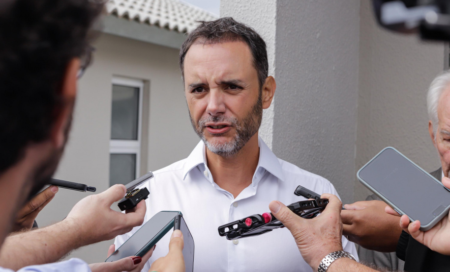 532 famílias de Cafelândia e Nova Aurora recebem as chaves da casa própria