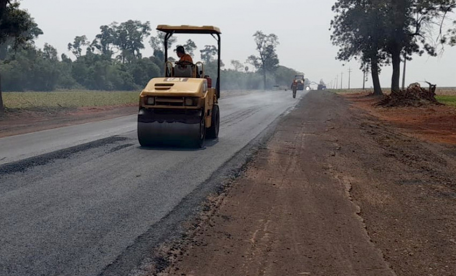 Rodovia entre Palotina e Toledo recebe serviços de conservação do pavimento