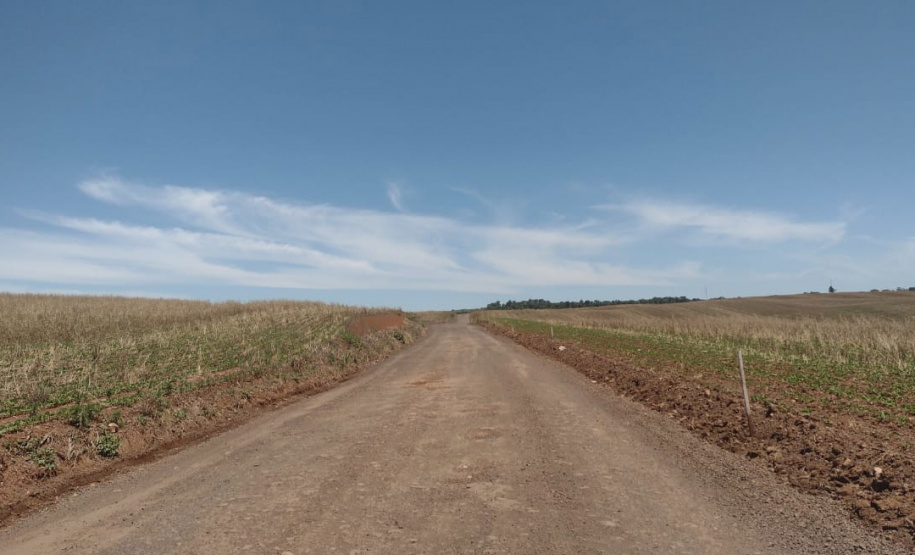 PR-459 Clevelândia a Mangueirinha Rodovia entre Clevelândia e Mangueirinha terá investimentos de R$ 8,1 mi em conservação