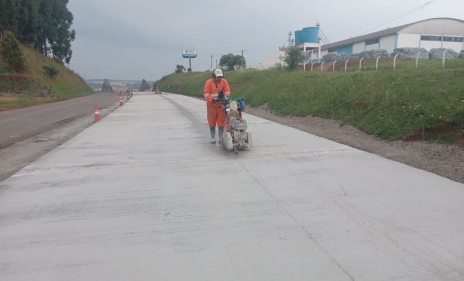 DER PRC-280 Clevelândia a Palmas whitetopping