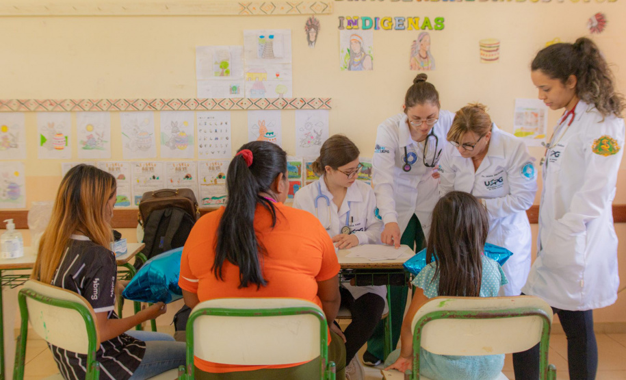 Medicina UEPG leva serviços de saúde para aldeia indígena na região