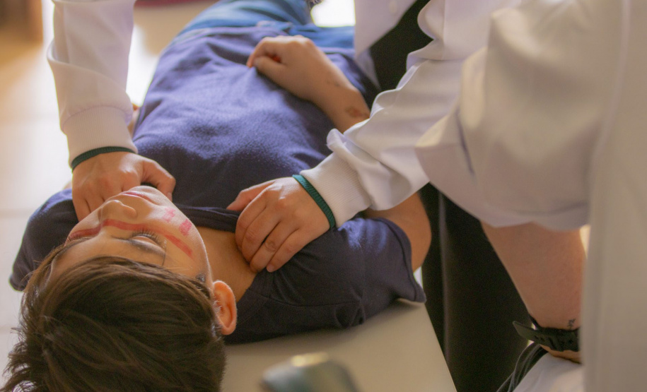 Medicina UEPG leva serviços de saúde para aldeia indígena na região