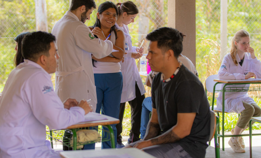 Medicina UEPG leva serviços de saúde para aldeia indígena na região