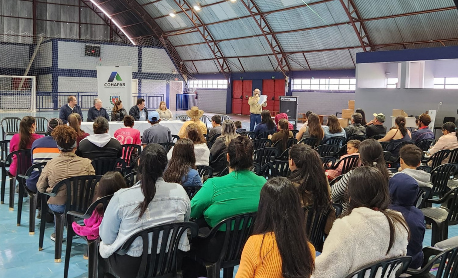 COHAPAR Entrega de moradias em Coronel Domingos Soares