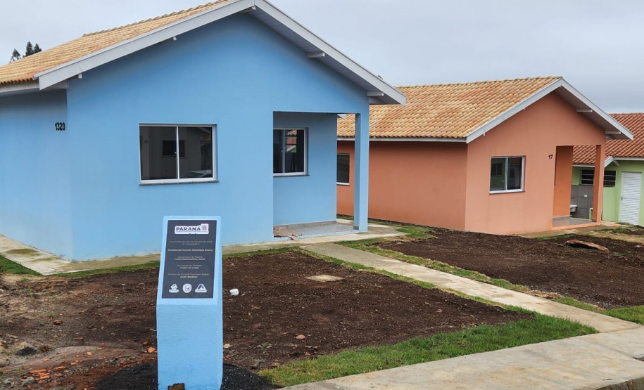 COHAPAR Entrega de moradias em Coronel Domingos Soares