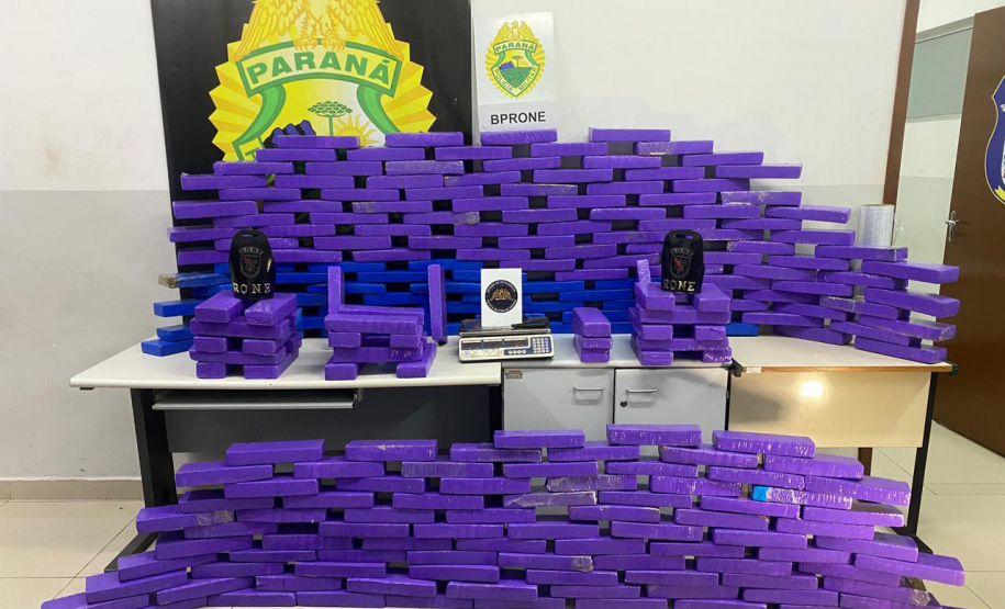 PMPR APREENSÃO MACONHA CURITIBA