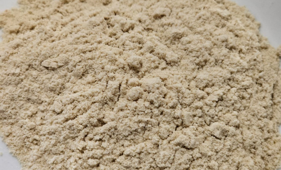 Concentrado proteico feito a partir da CMS ( carne mecanicamente separada ) da tilapia, obtido do espinhaco que sobra da filetagem.