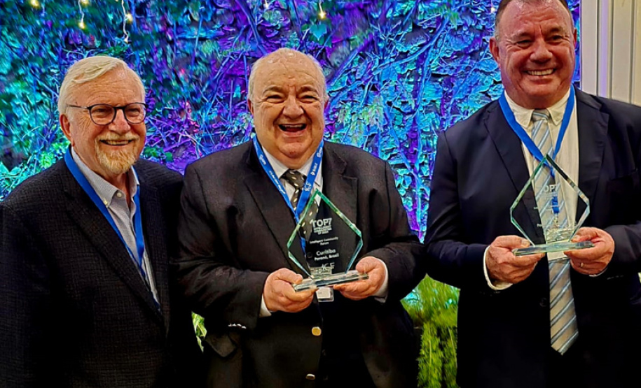 CEO do ICF, John Jung; prefeito Rafael Greca e o prefeito de Assaí, Tuti Bontempo, Curitiba, 03/11/2024 Foto: Divulgação.