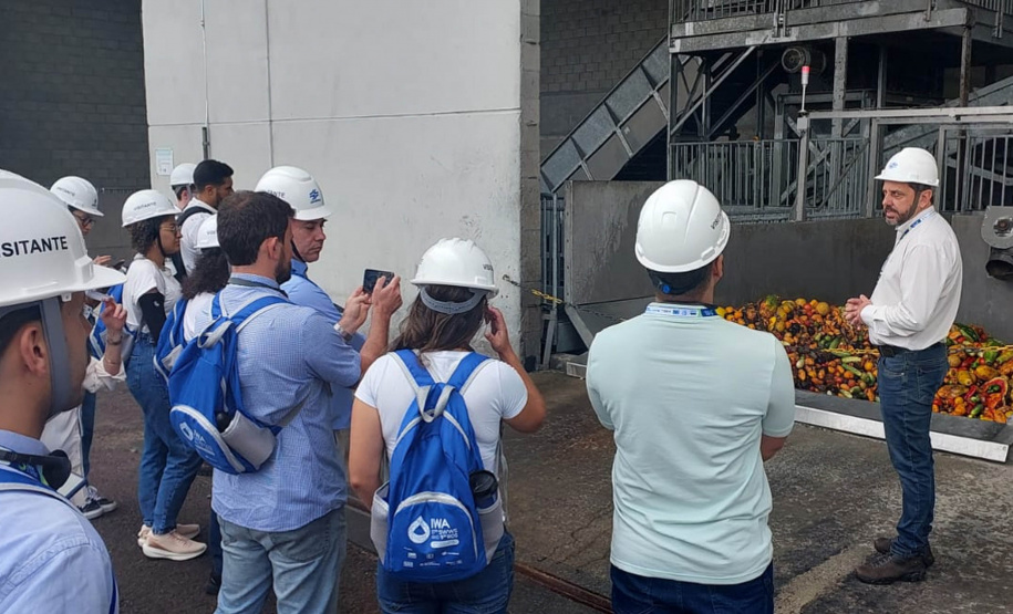 Acordo internacional de colaboração sobre saneamento é assinado em Curitiba