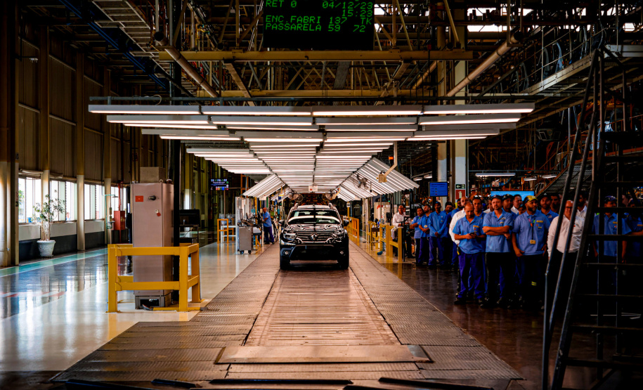 Com 150 bolsistas, Fundação Araucária e Renault celebram 10 anos de parceria