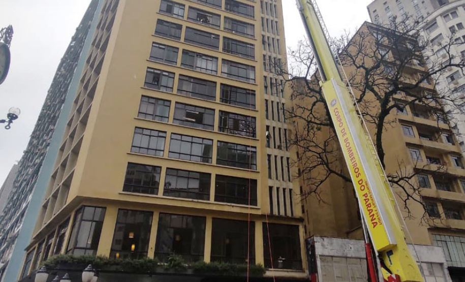 Plataformas mecânicas de 54 metros completam 5 anos de operação no CBMPR