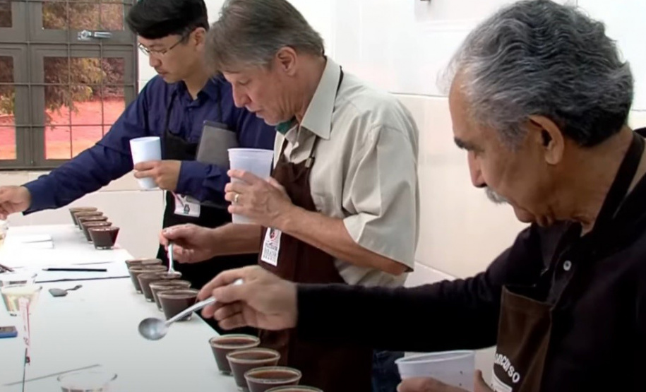 Na próxima terça-feira (12), o concurso Café Qualidade Paraná irá anunciar os vencedores deste ano em uma cerimônia no Mercado Municipal de Curitiba,