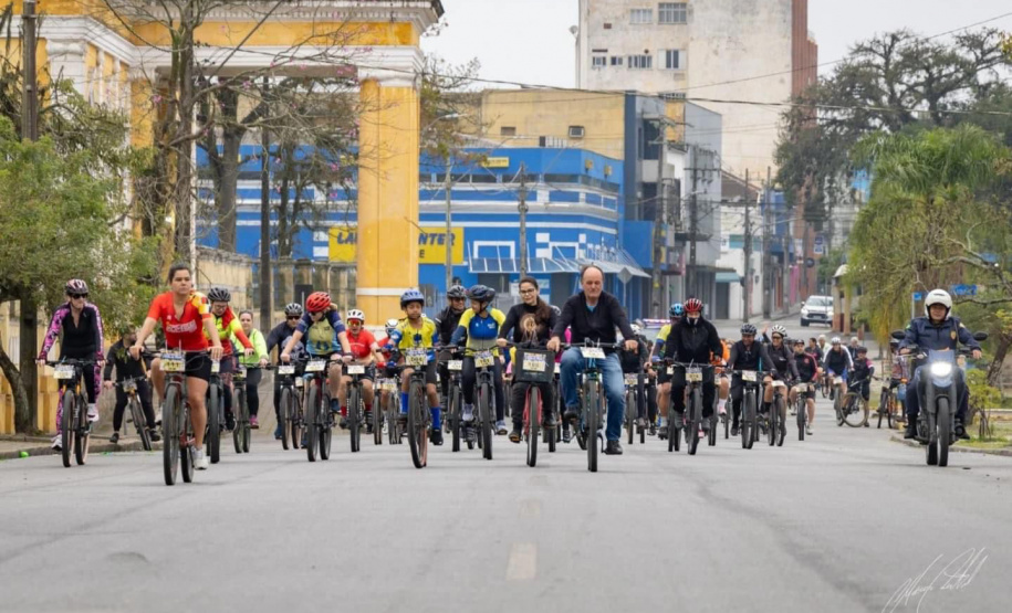 Com mais de 300 mil visitantes, Festa do Rocio movimentou a economia e o turismo no Litoral paranaense