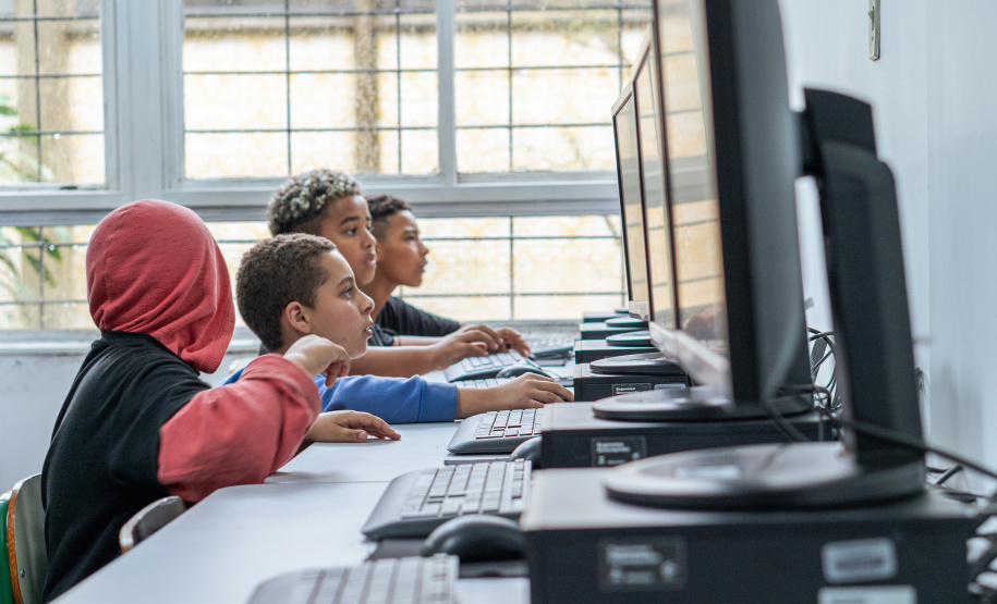 Matrículas e rematrículas na rede estadual do Paraná: prazo segue até o dia 29 de novembro