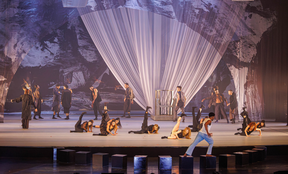 Mais nova obra do Balé Teatro Guaíra, “Orfeu e Eurídice” conquista o público