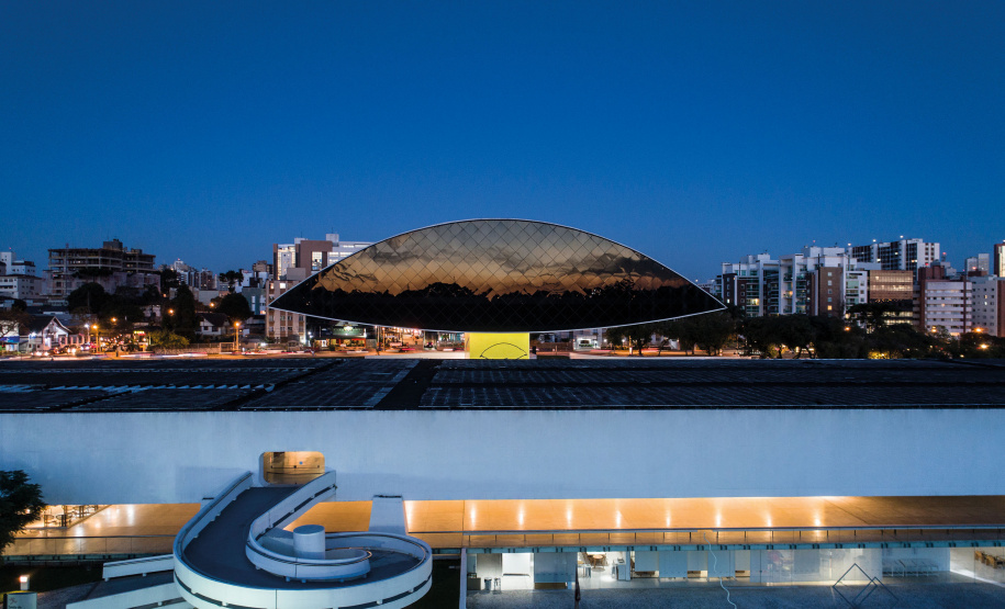 MON NOVA EXPOSIÇÃO INTERNACIONAL