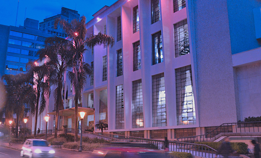 Biblioteca Pública do Paraná inicia projeto de modernização dos sistemas