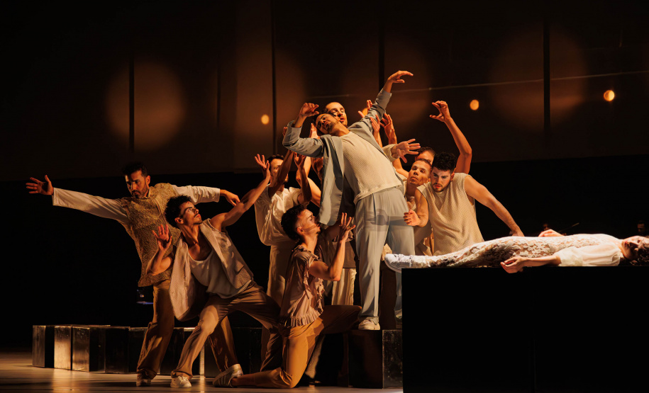 Mais nova obra do Balé Teatro Guaíra, “Orfeu e Eurídice” conquista o público