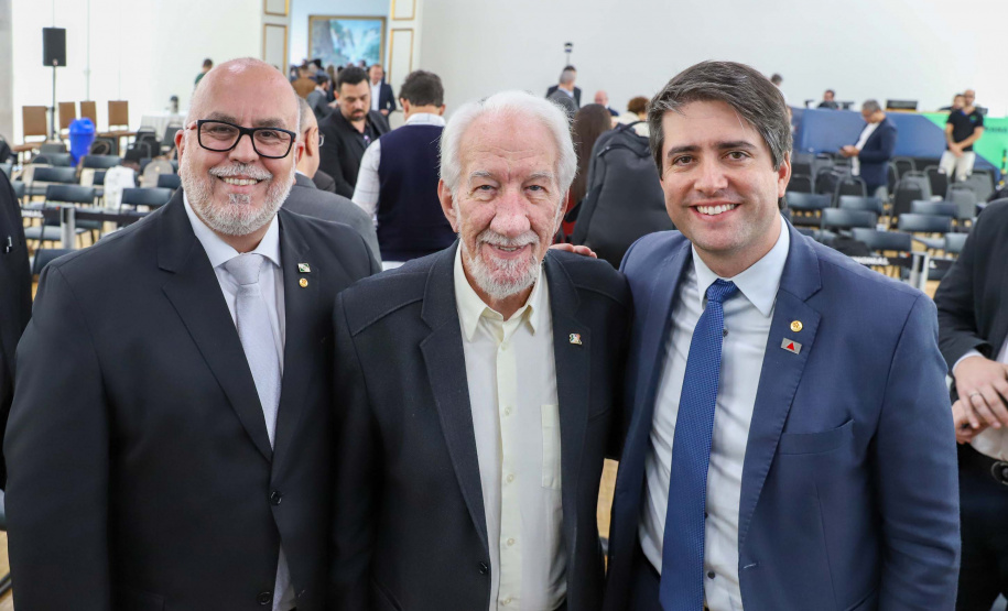 Paraná sedia encontro da rede de centros de inteligência estaduais para gestão do SUS