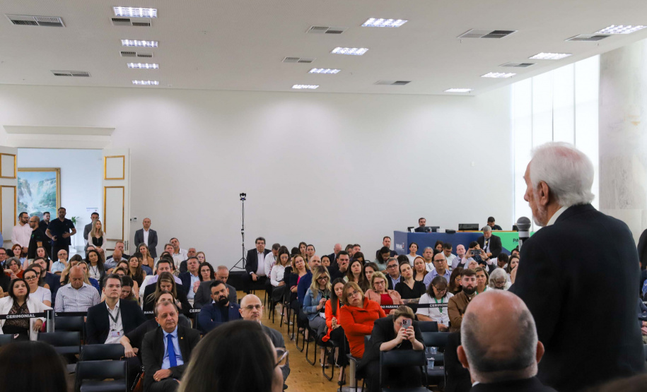 Paraná sedia encontro da rede de centros de inteligência estaduais para gestão do SUS