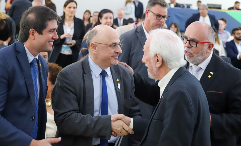 Paraná sedia encontro da rede de centros de inteligência estaduais para gestão do SUS