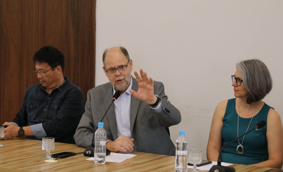 Estado anuncia investimento de R$10,8 milhões para infraestrutura e tecnologia na UEL e HU