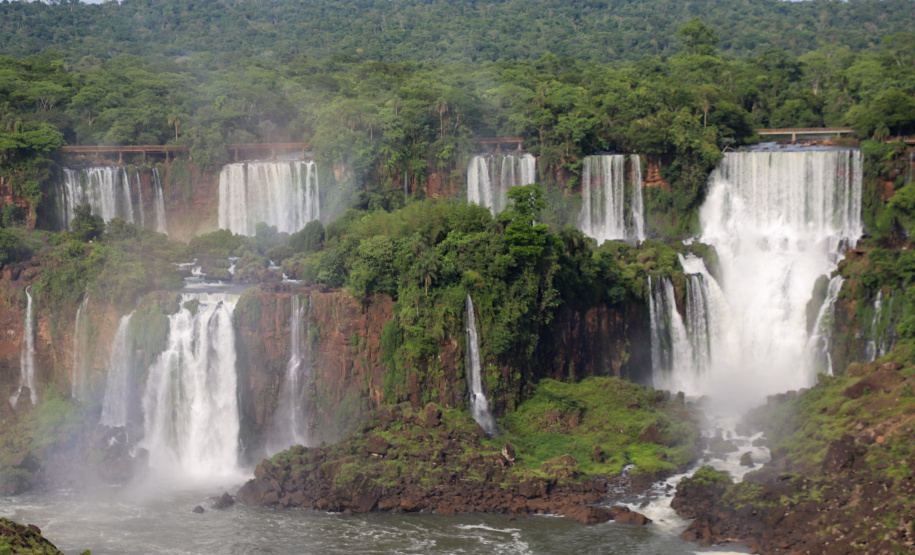 HOTELARIA E TURISMO FOZ DO IGUAÇU