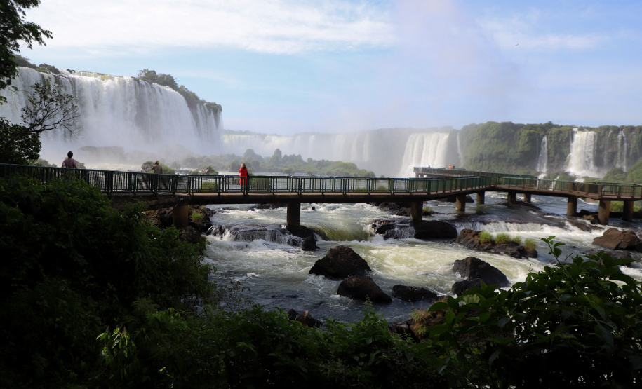 HOTELARIA E TURISMO FOZ DO IGUAÇU