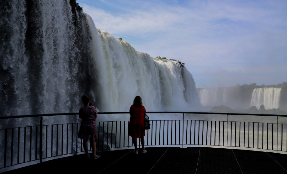 HOTELARIA E TURISMO FOZ DO IGUAÇU