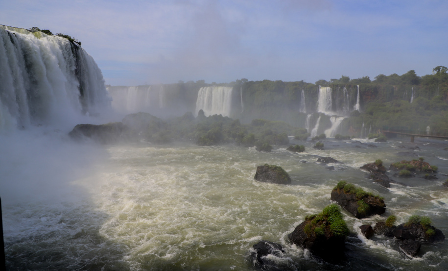 HOTELARIA E TURISMO FOZ DO IGUAÇU