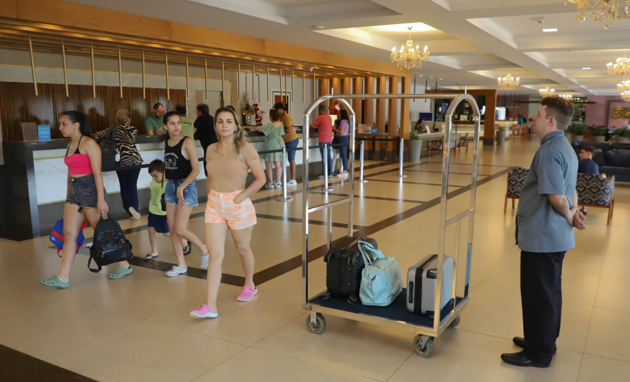 HOTELARIA E TURISMO FOZ DO IGUAÇU