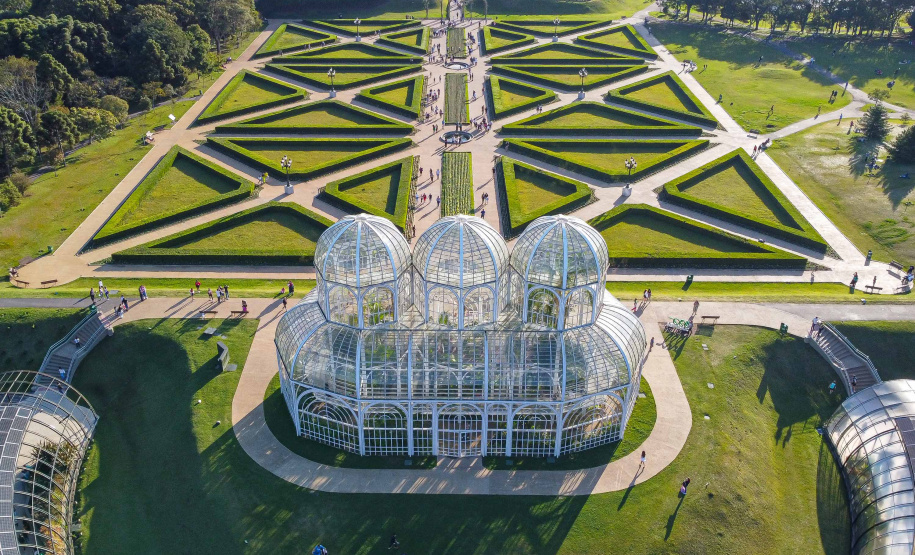 Portal internacional de viagens coloca Curitiba entre as 10 melhores cidades do mundo para visitar em 2025