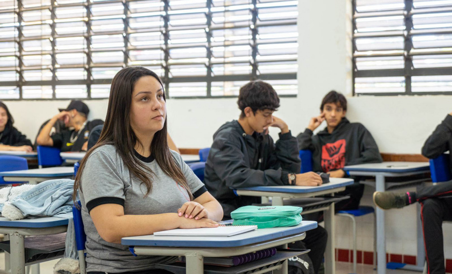 Nova Matrícula Online registra mais de 800 mil acessos em 20 dias e moderniza educação no Paraná