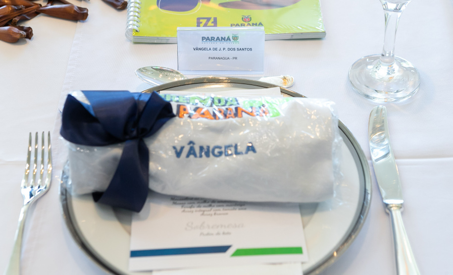 MERENDEIRAS CONCURSO