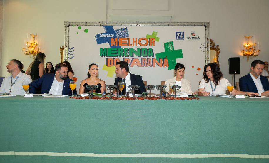 MERENDEIRAS CONCURSO