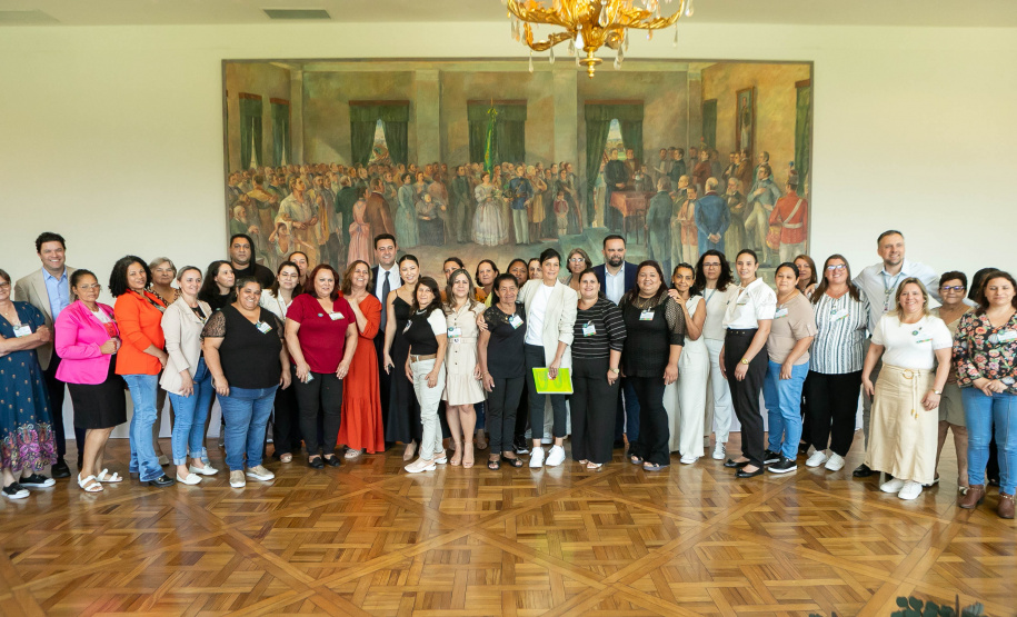 MERENDEIRAS CONCURSO