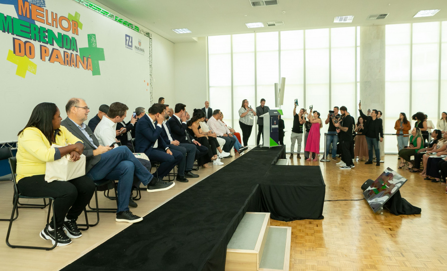 MERENDEIRAS CONCURSO