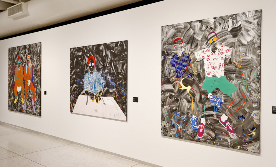 MON promove oficina de escrita criativa inspirada na mostra do artista Alex Flemming