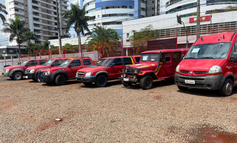 Governo do Paraná abre edital para leilão de veículos inservíveis e sucatas